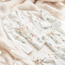 Load image into Gallery viewer, Reindeer Organic Cotten Layette Set
